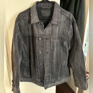 Taylor Stitch - The Dispatch Jacket in Black 3-Month Wash Selvage. L/42.